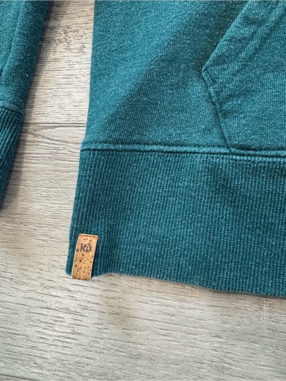 Teal Pullover Hoodie with Mountain and Moraine Lake Canada Graphic - Picture 7 of 9